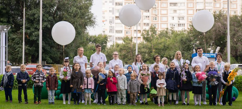 Первый звонок в Хоклив